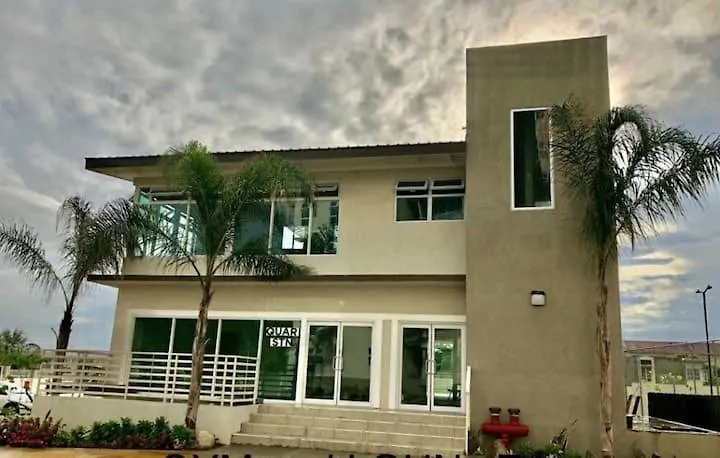 The Loft Apartment Kingston 0*,  Jamaica